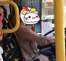 娱乐吃瓜酱公交车,揭秘明星幕后趣事